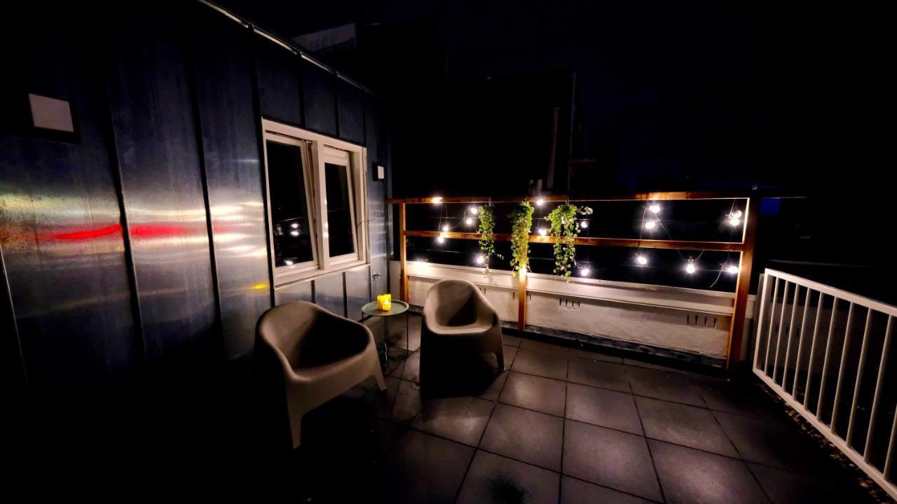 Ferienwohnung Sunny 45M2 Penthouse With Balcony And Terrace - R65C Eindhoven Exterior foto